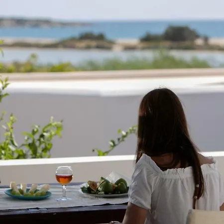 Semesterbostad Salty Sea View Naxos
